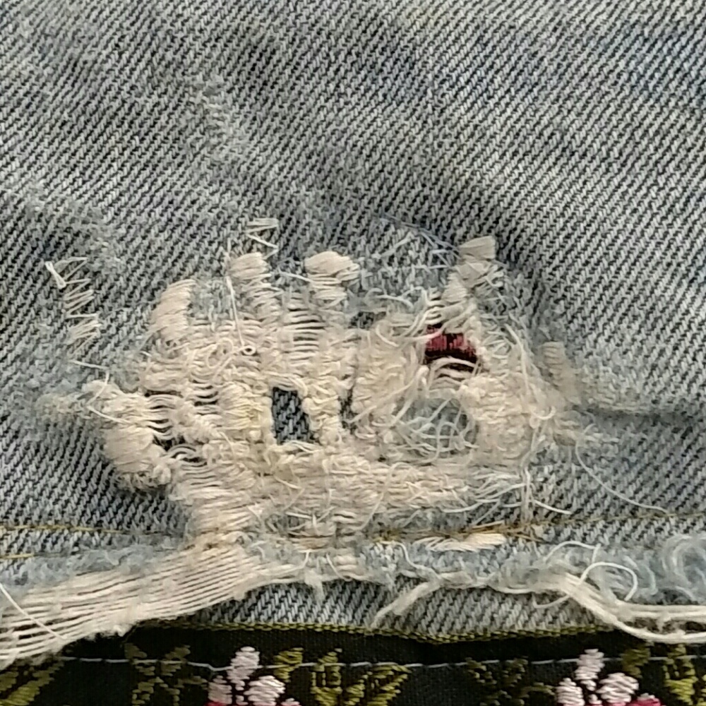 SOLD Vintage Levi's 501 Button Fly Skirt SZ 30 - Picture 4 of 8
